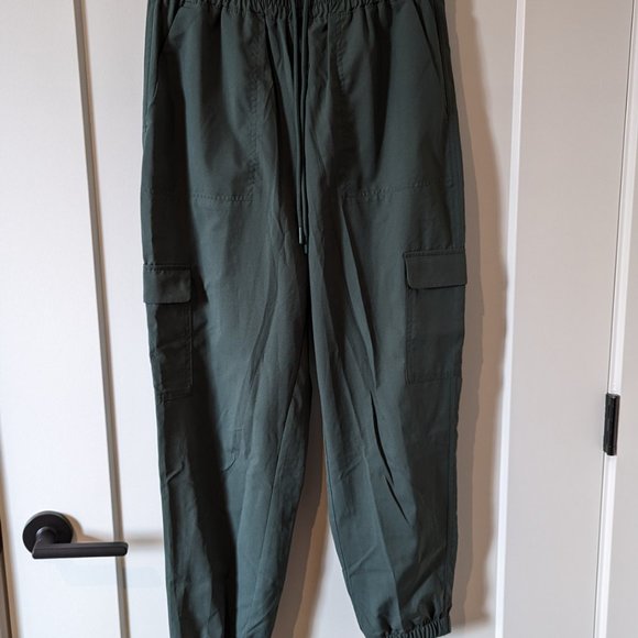 Old Navy Stretch Elastic High-Waist Jogger - Picture 4 of 8